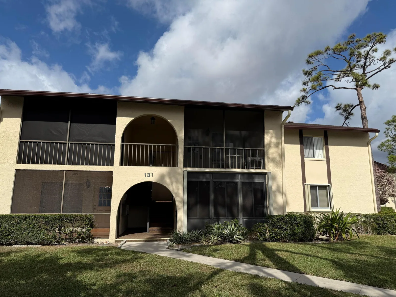 Pine Ridge South I Condo