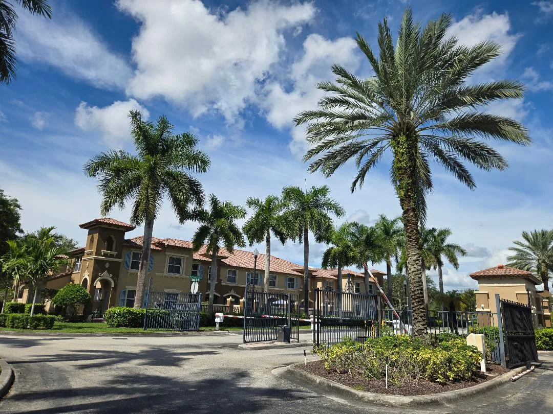 Links At Emerald Dunes Condo