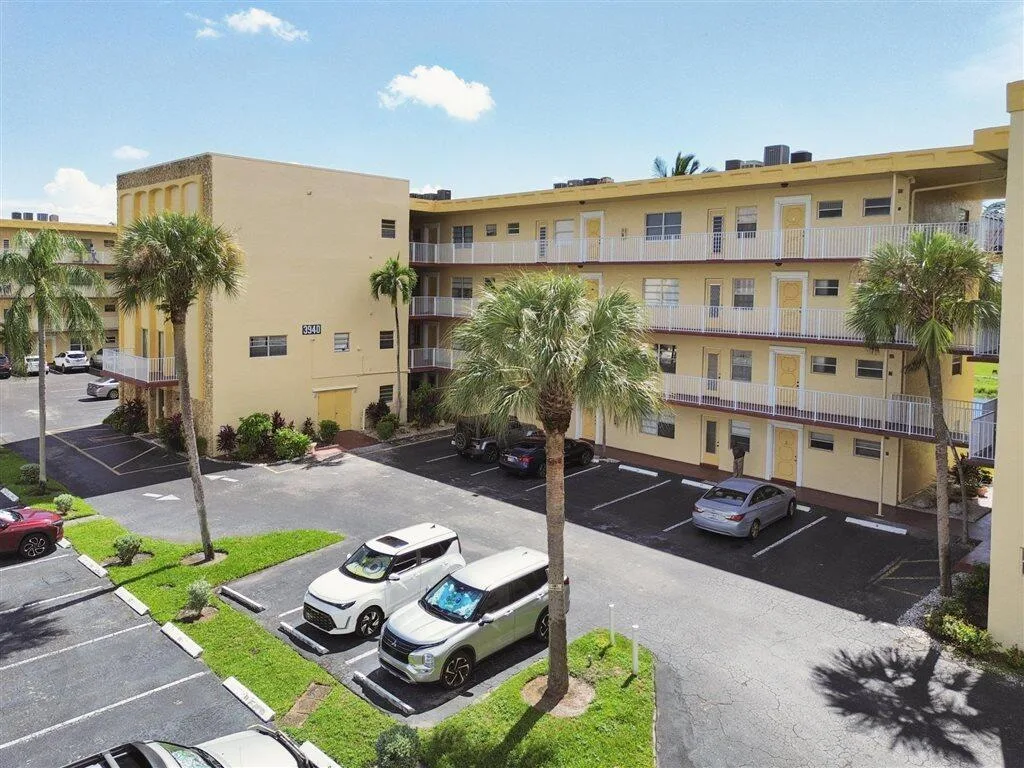 Topaz South Condo