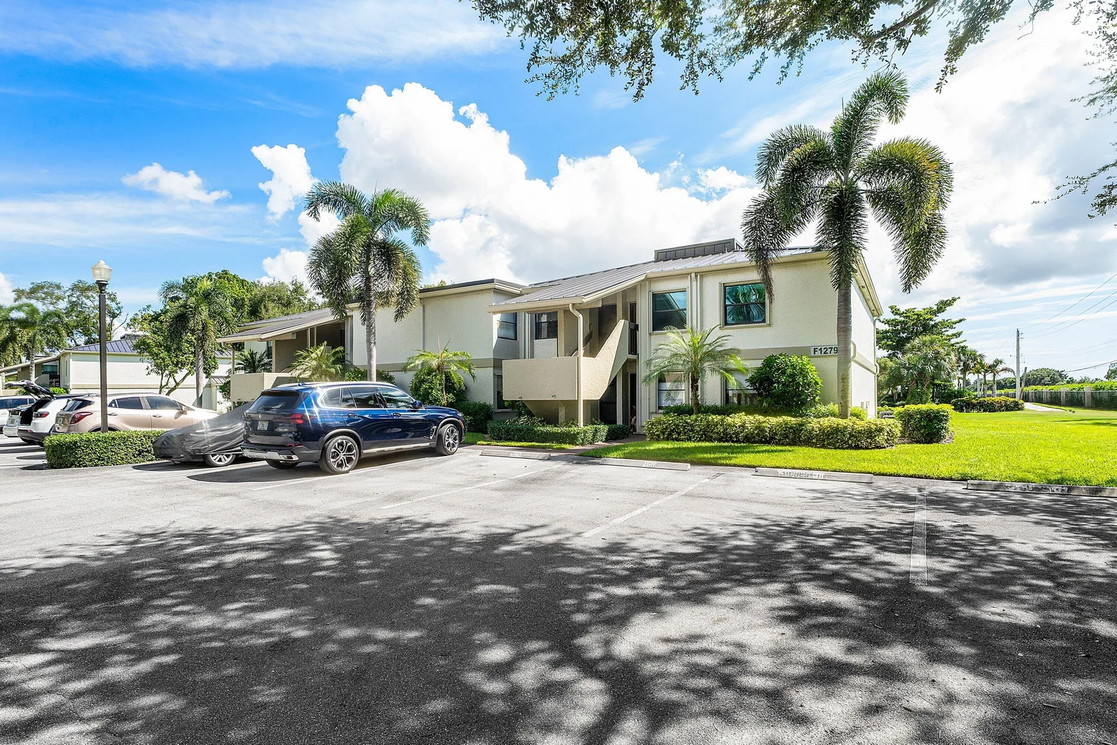 Briarwood Condo