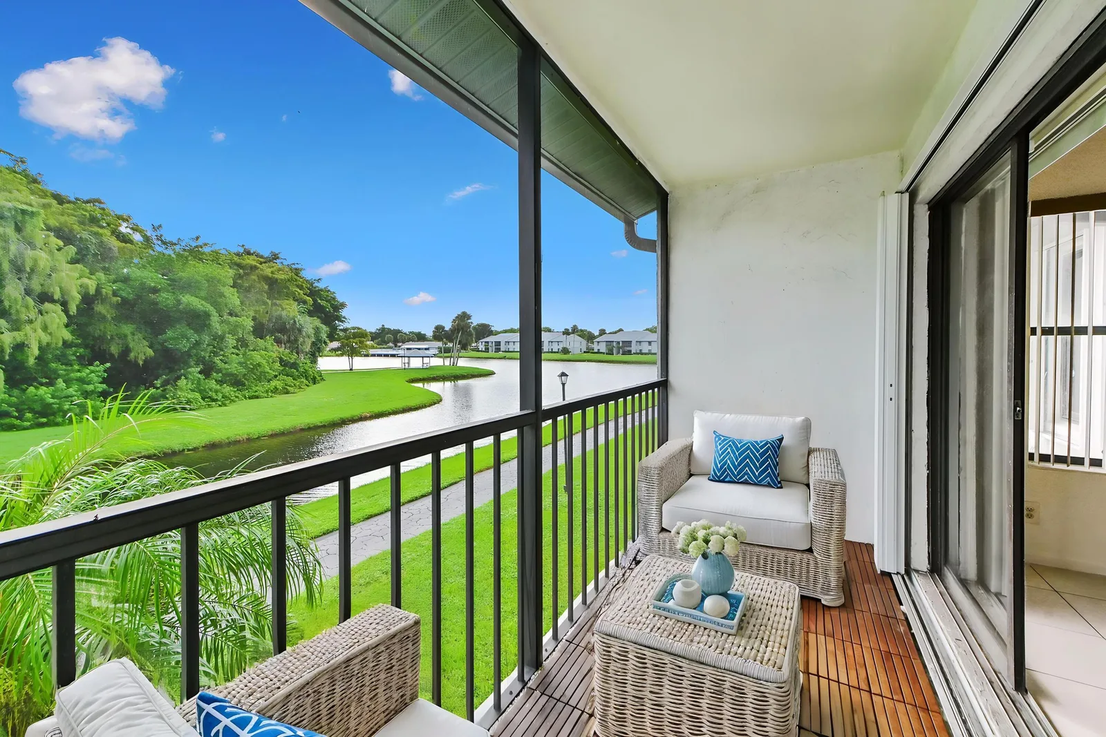 Palm Club Village