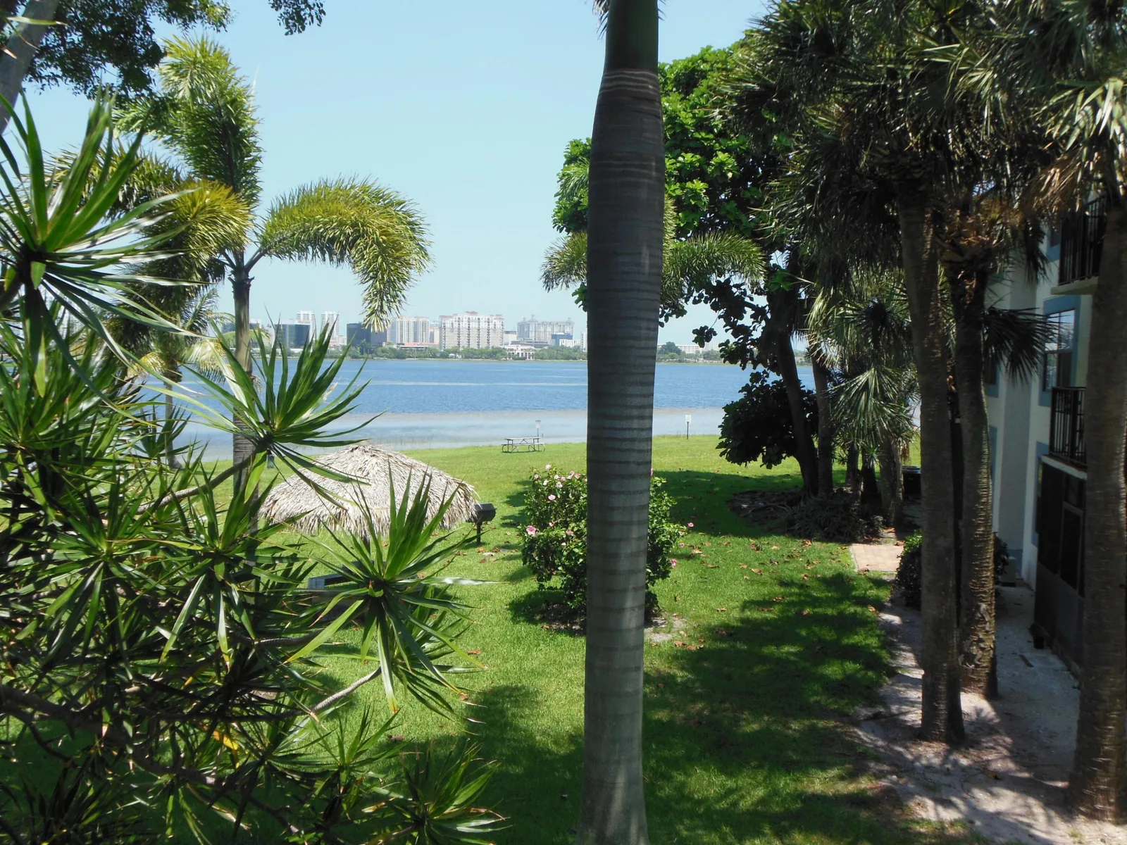 Clear Lake Club Condo