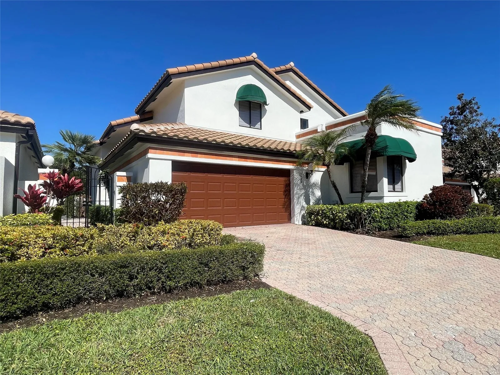 Villa Flora At Boca Pointe