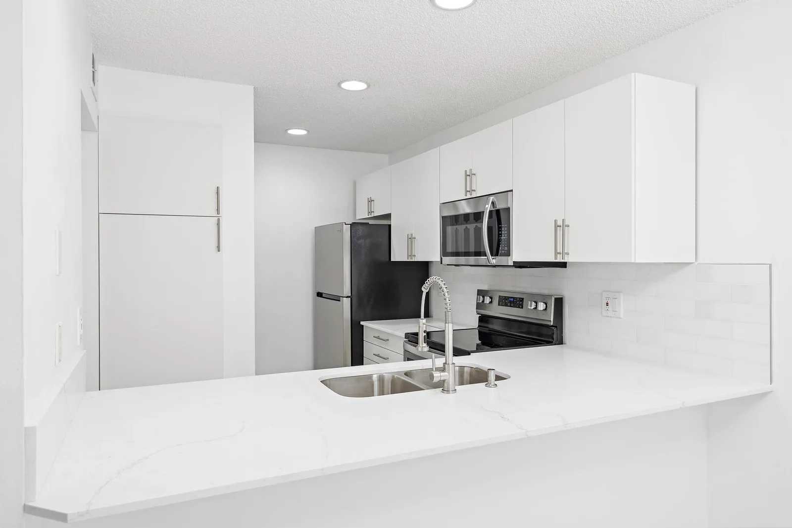 Glenbrook Condo