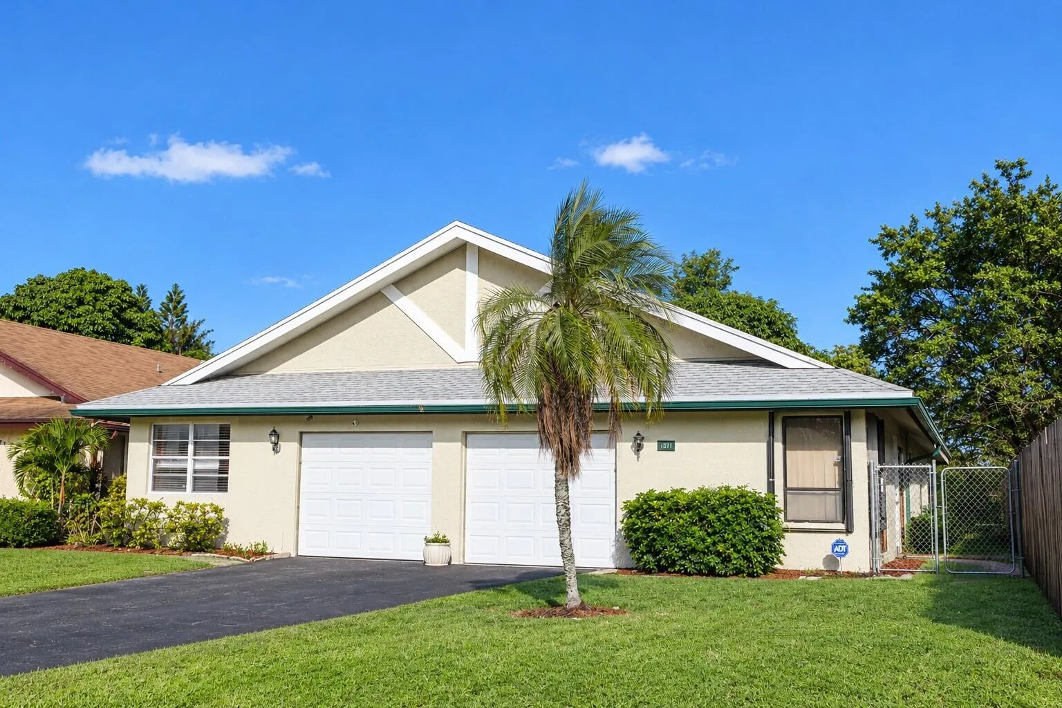 North Lauderdale Village Sec