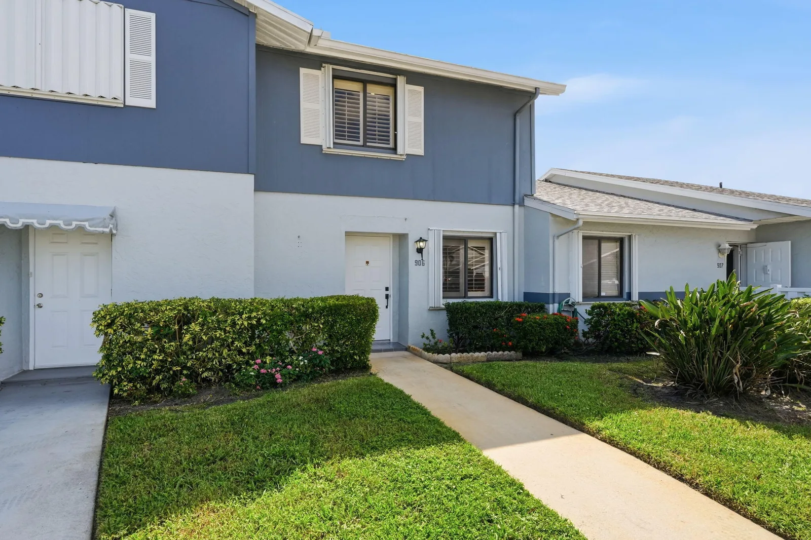 Arbours Of The Palm Beaches Condo