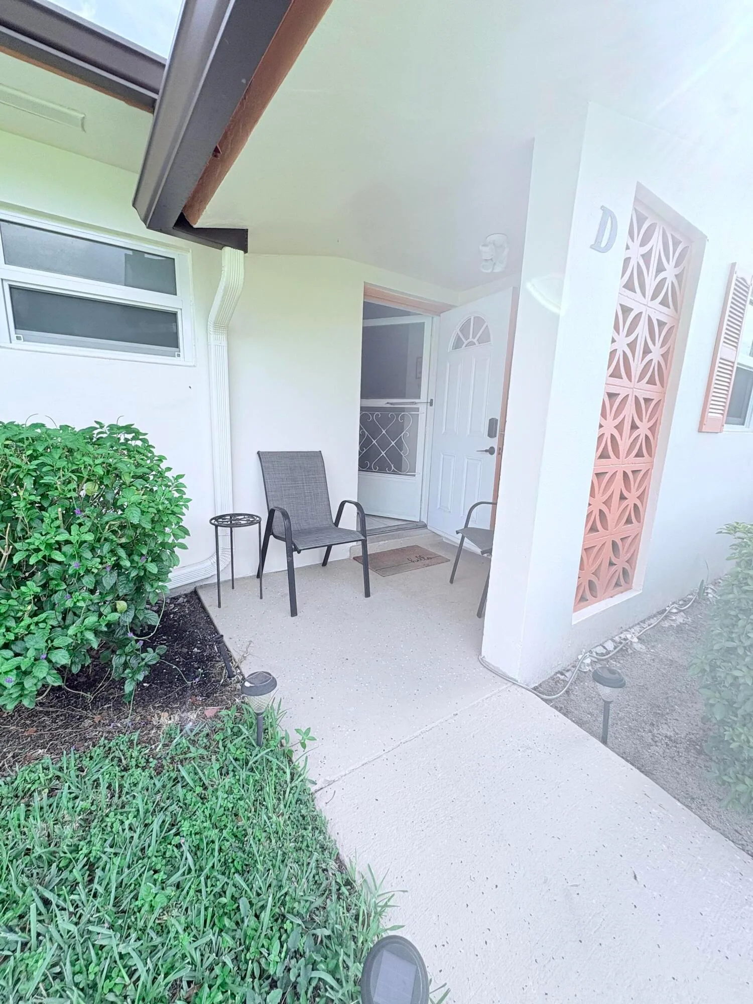 Cresthaven Villas Condo