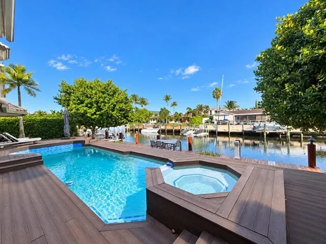Venetian Isles 3rd Sec