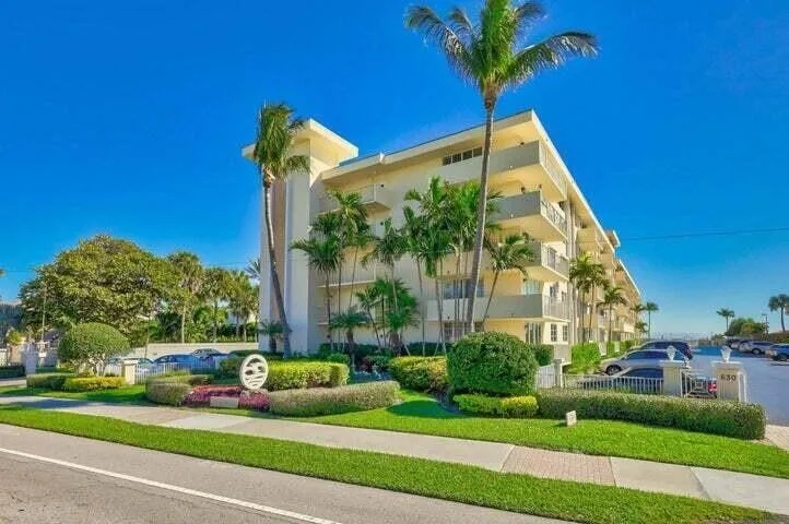Juno By The Sea Condo Apts