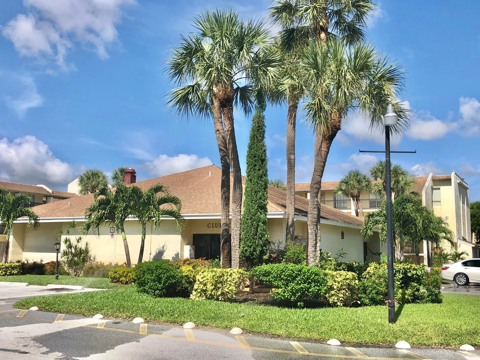 Cross Creek Condo