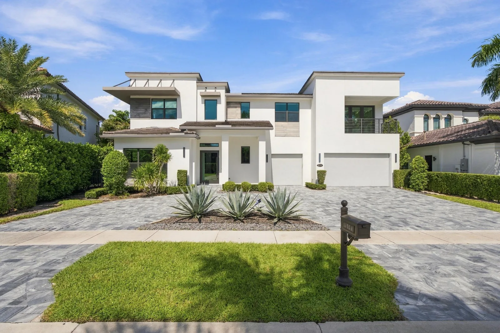 Oaks At Boca Raton