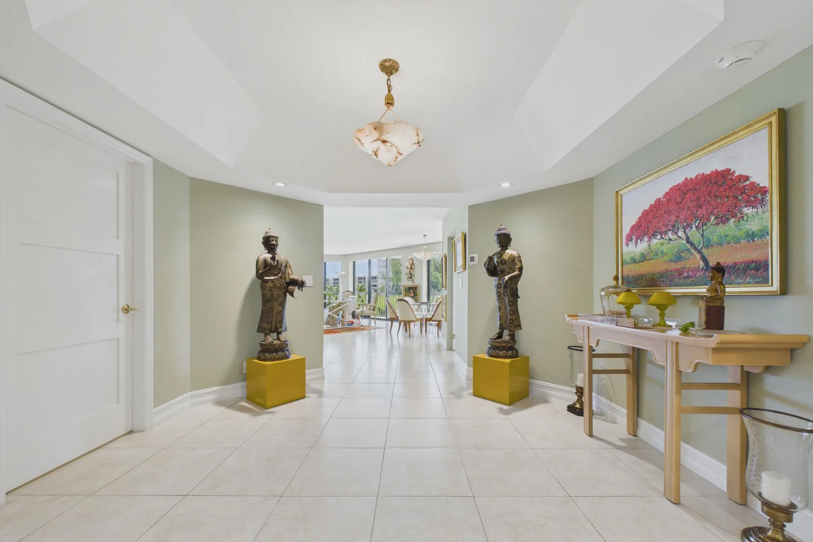 Sutton Place Condo