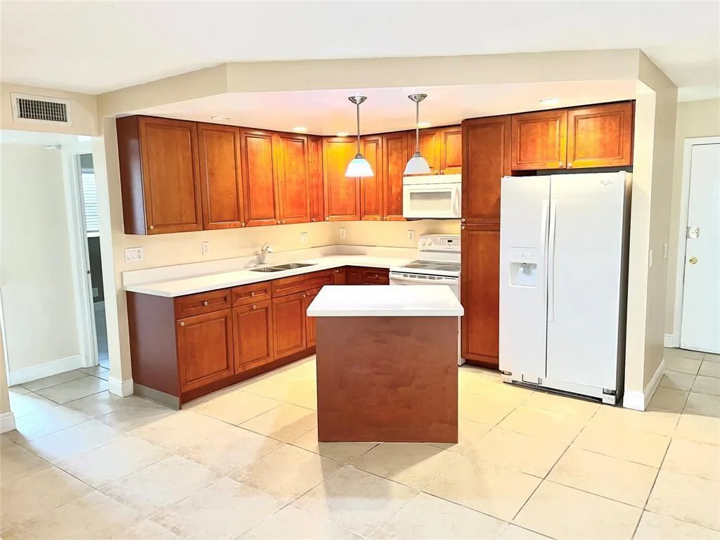 Arbor Keys Condo
