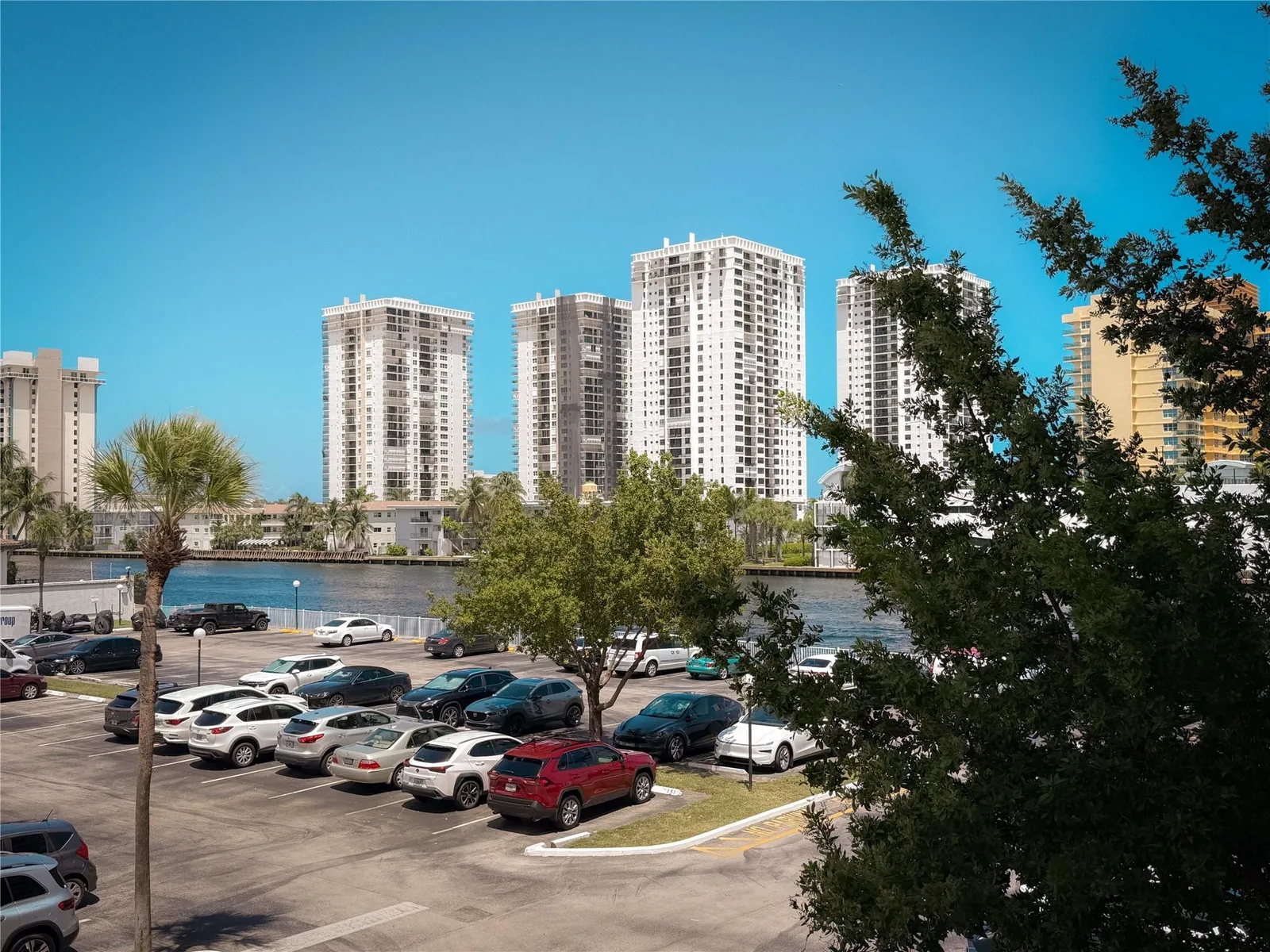 Oceanview Park Condo