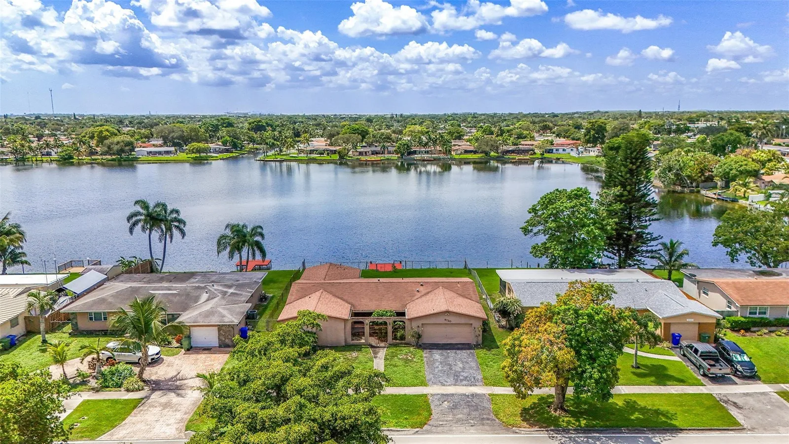 Pasadena Lakes West