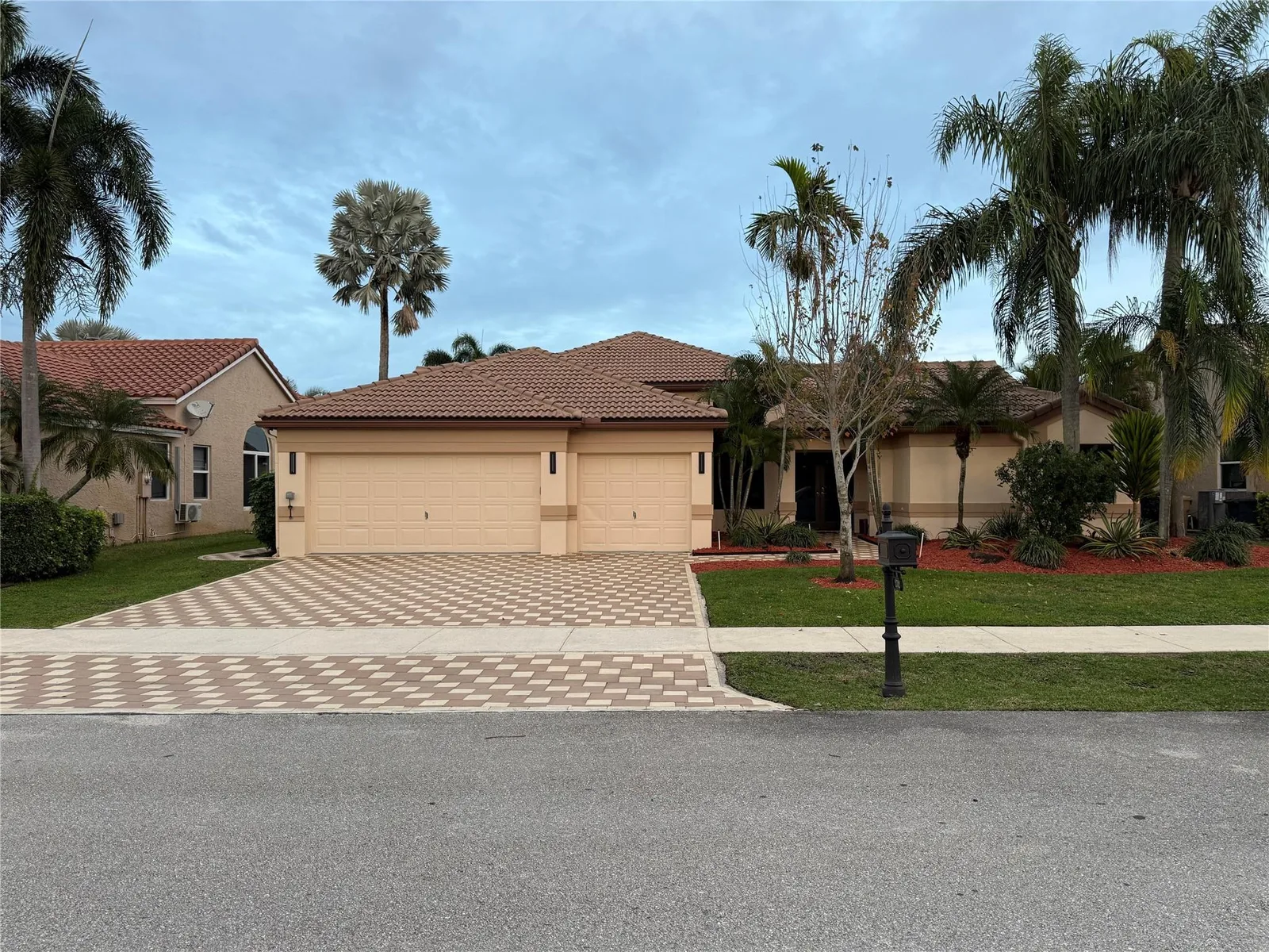 Forest Ridge Single Famil