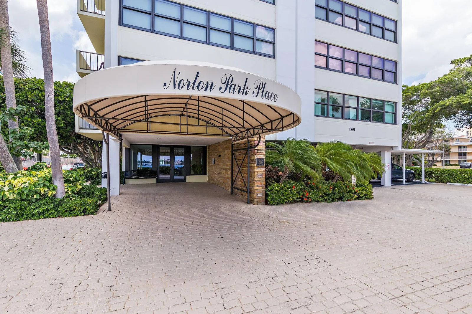 Norton Park Place Condo