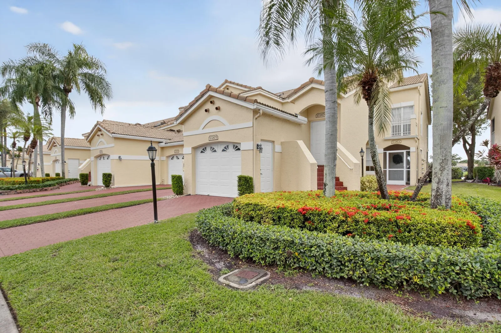 St Tropez At Boca Golf Coach Homes Condo