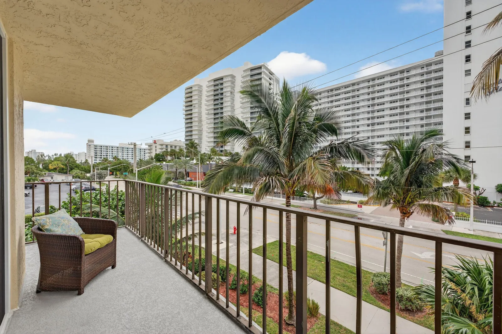 Tradewinds Of Pompano Condo