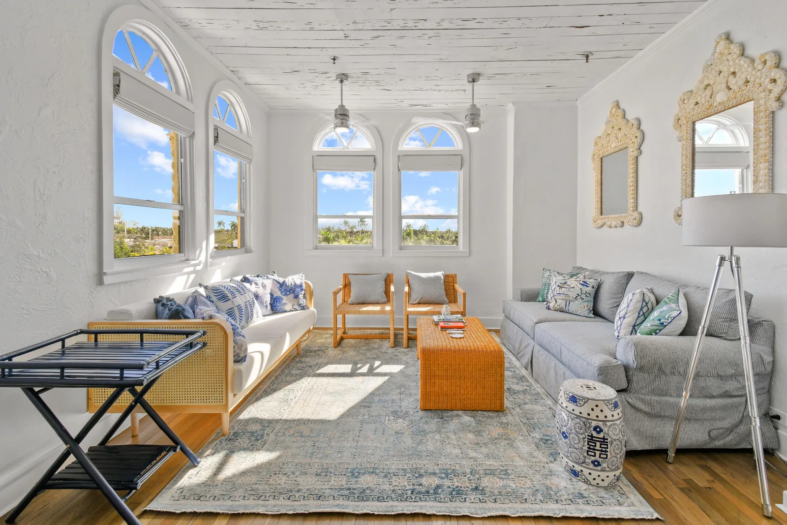 Palm Beach Hotel Condo