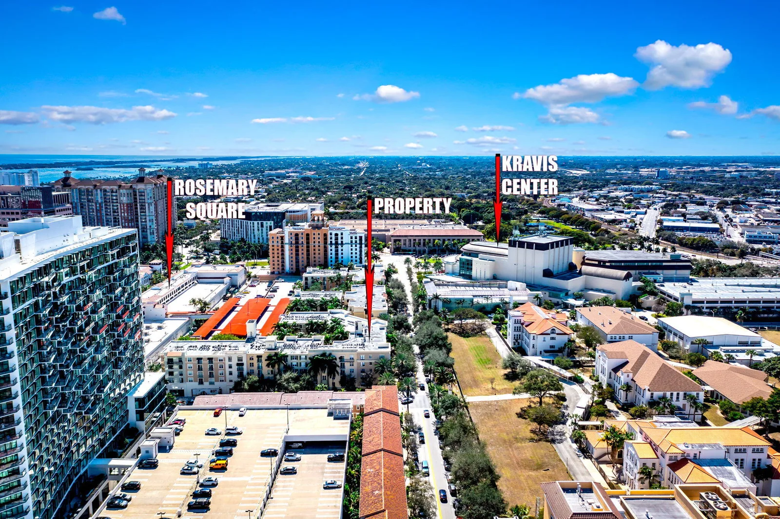 Courtyards In Cityplace Condo