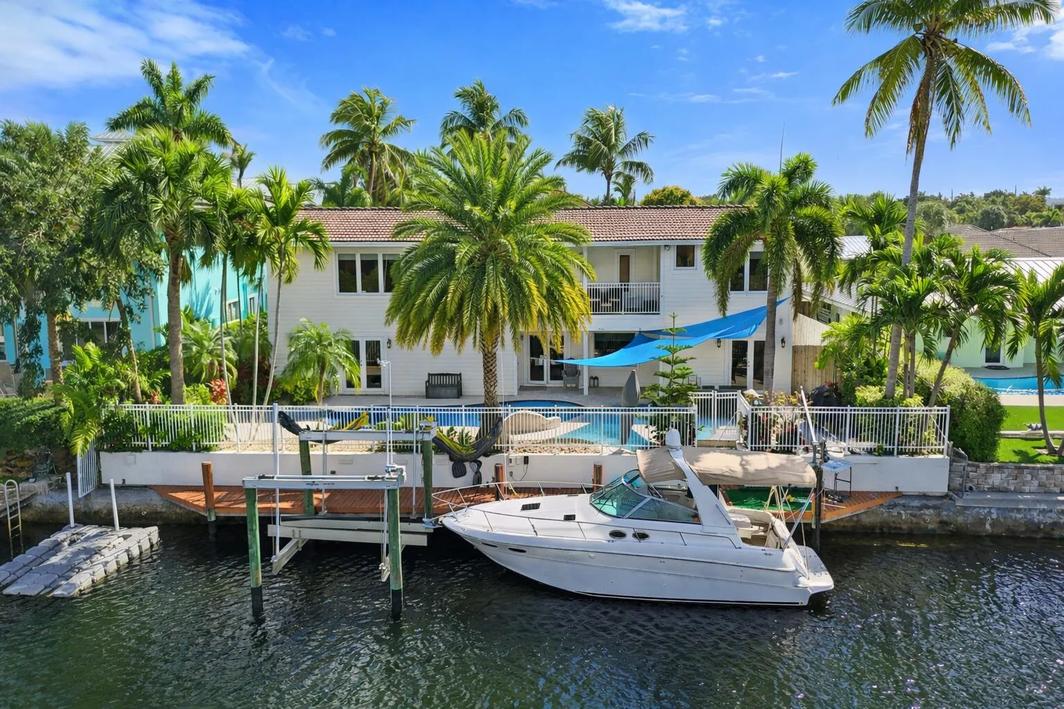 Venetian Isles 2nd Sec