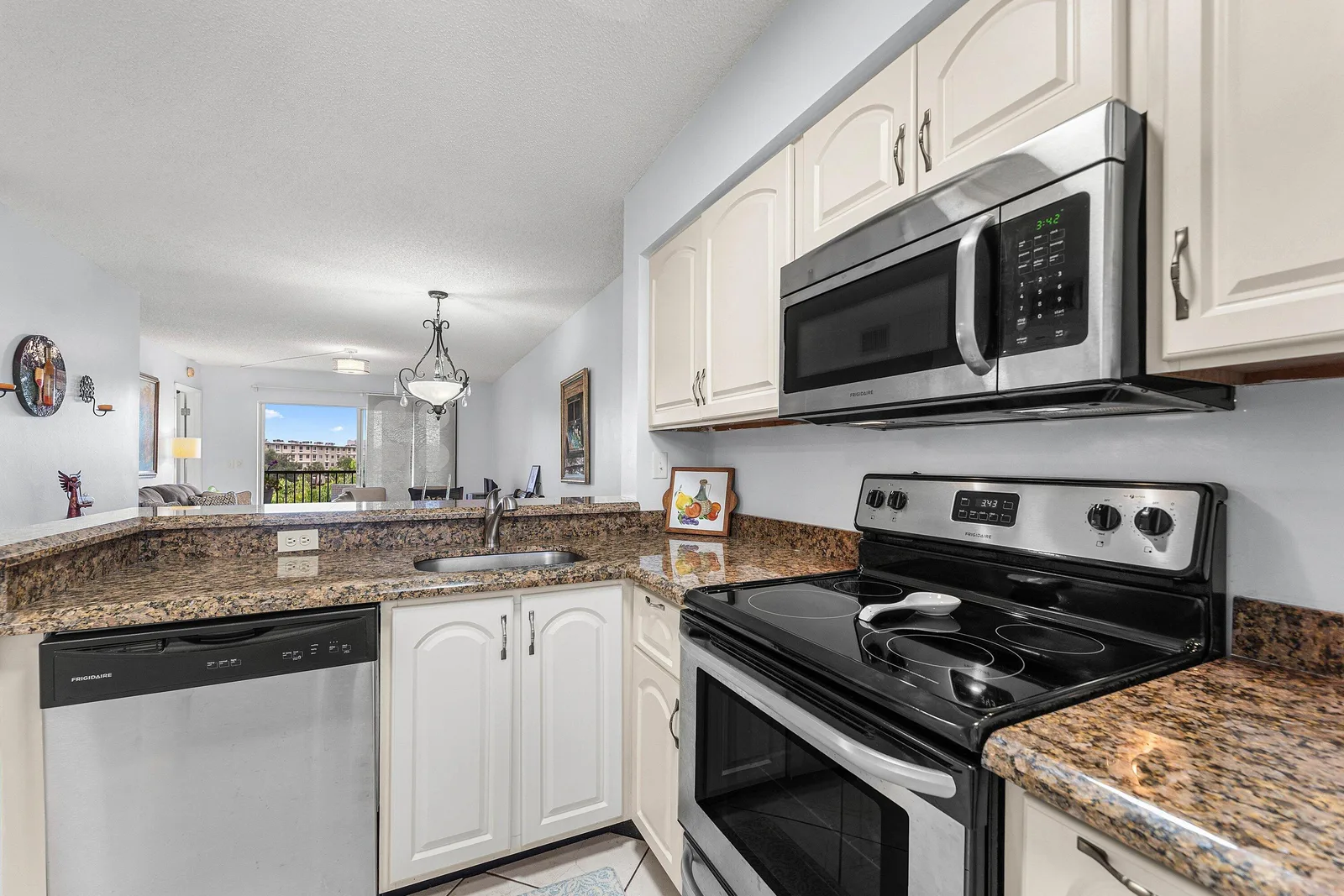 Cypress Bend Condominium V