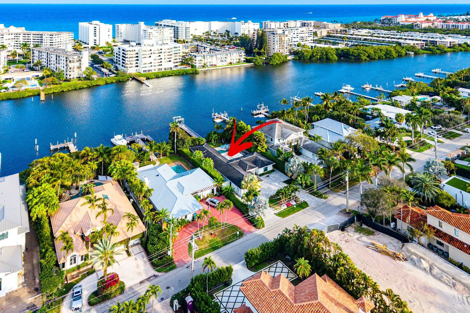 Lake Shores Lantana