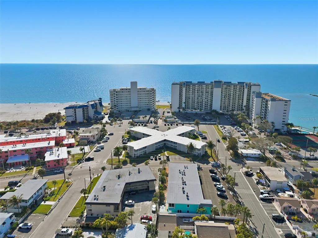 Sunset Plaza Apts Condo