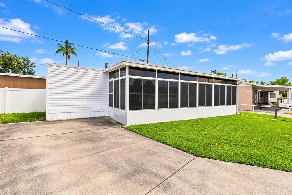 Oasis Mobile Home Park