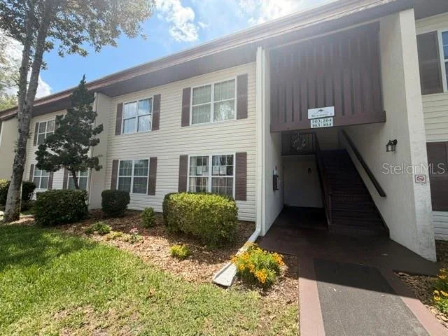 Inverness Village Condo