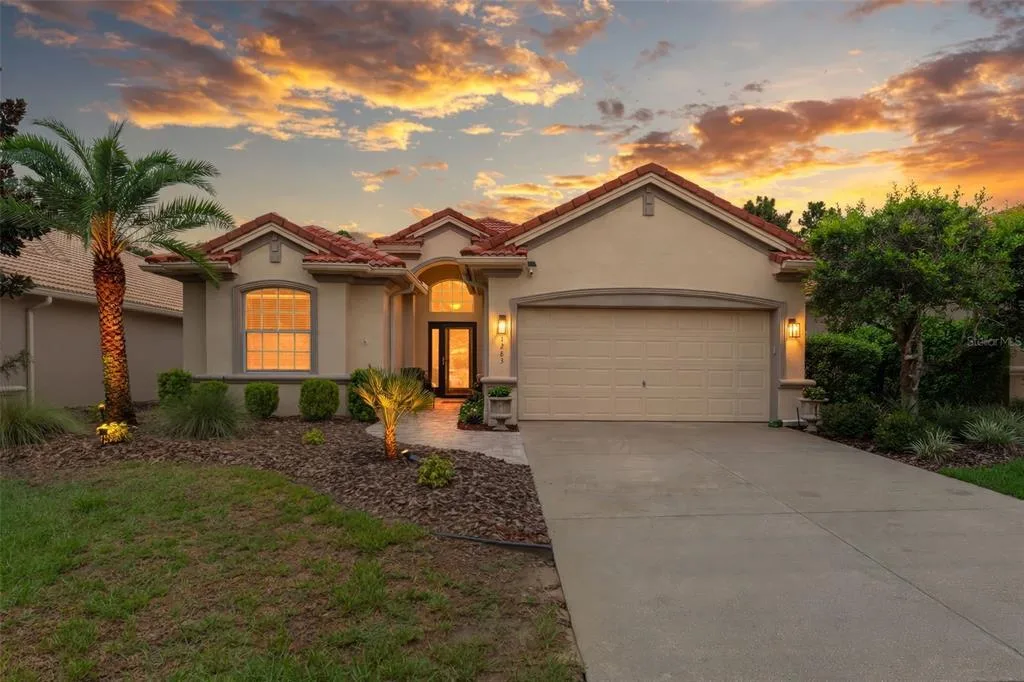 Lakeview Villas
