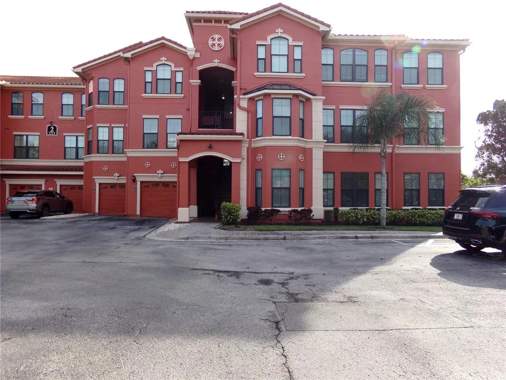 Grand Venezia At Baywatch Condo