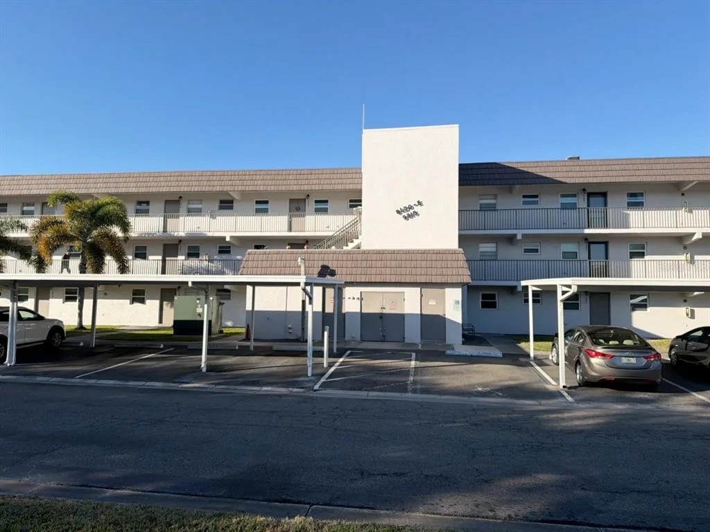 Bay Pines Apts Condo