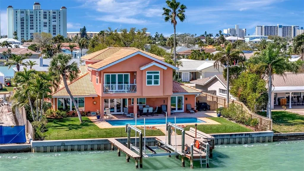 Three Palms Point