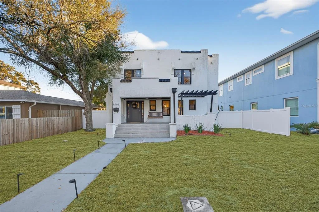 Pasadena Estates