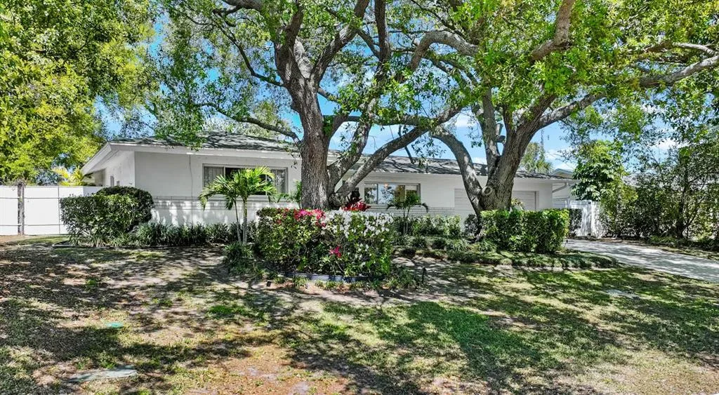 Harbor Hills