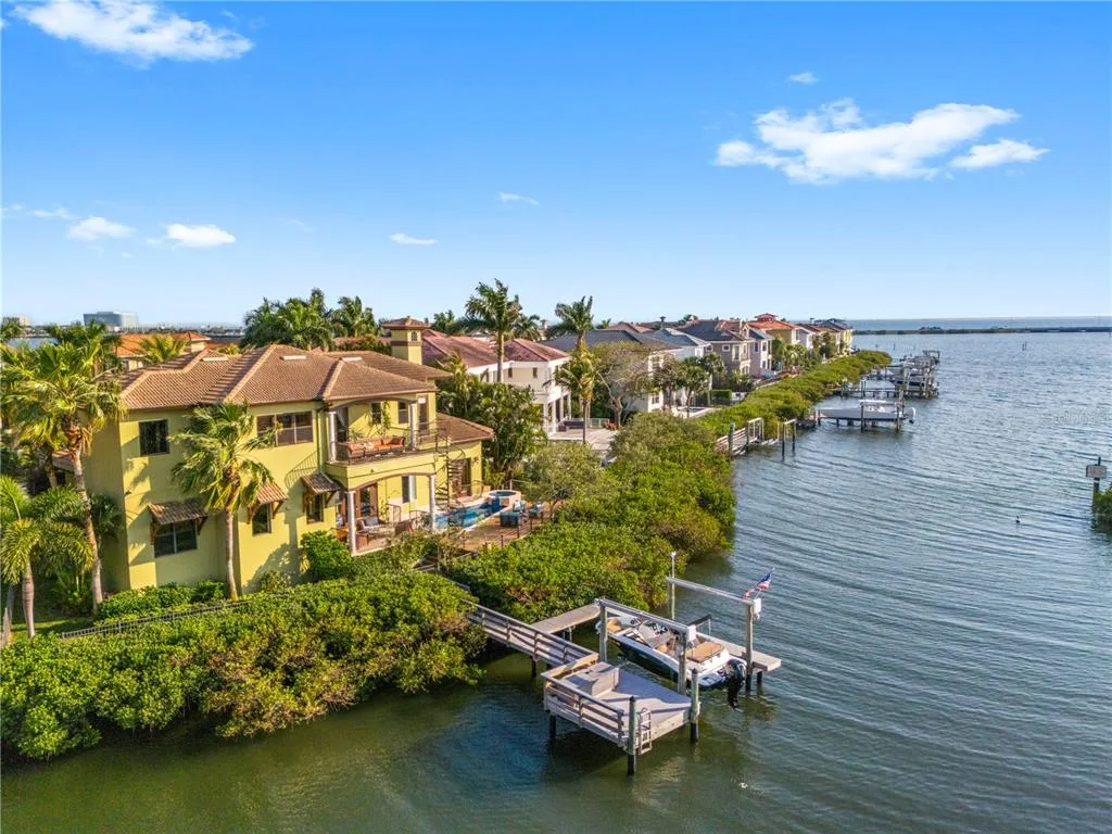 The Reserve Of Old Tampa Bay
