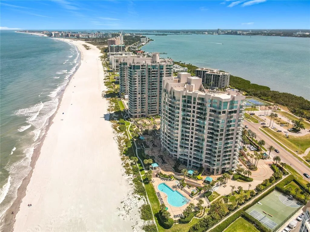 Ultimar Two Condo