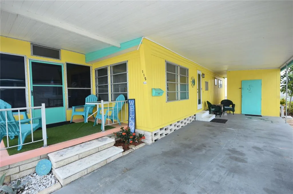 Tarpon Shores Mobile Home Village