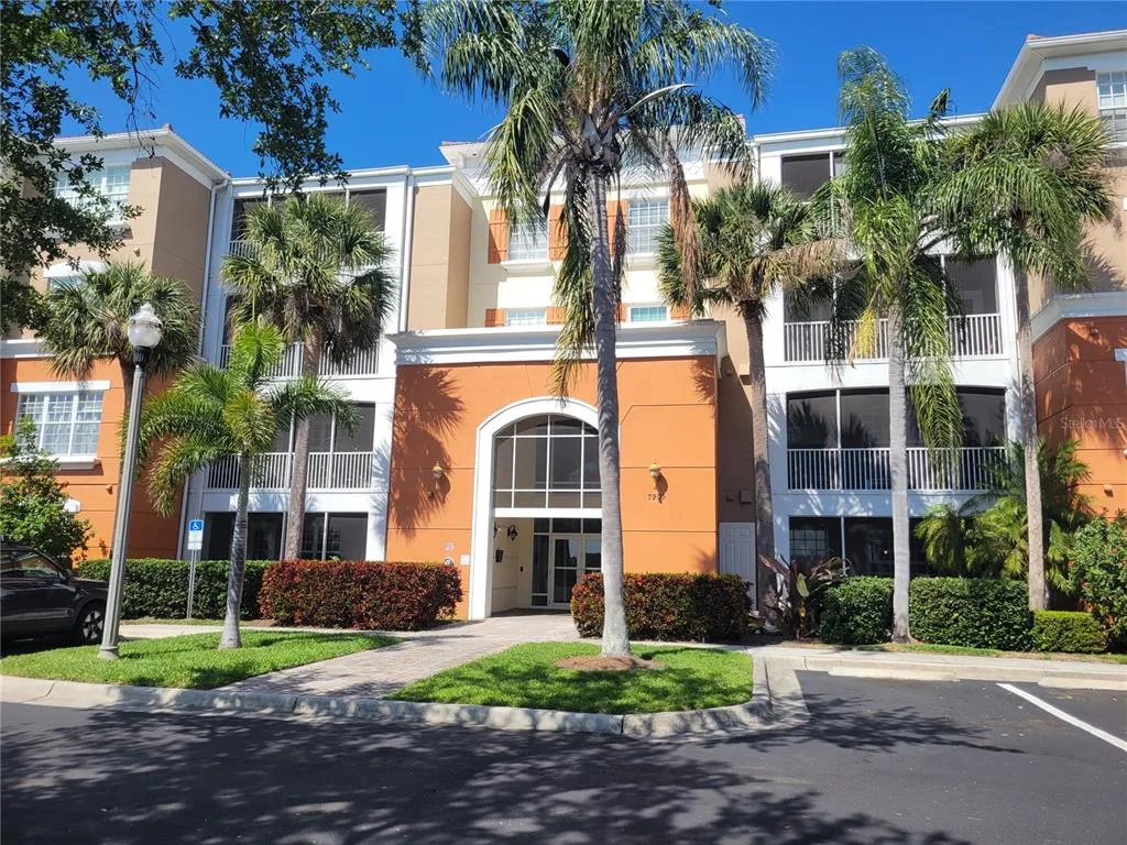 Monterey At Lake Seminole Condo