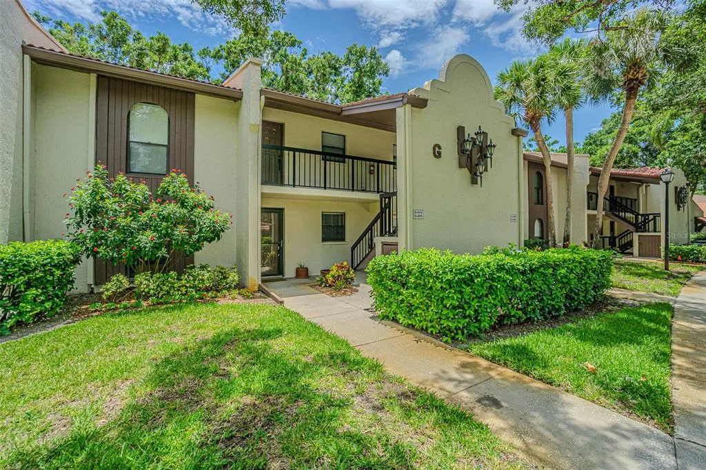 Tarpon Woods Condo
