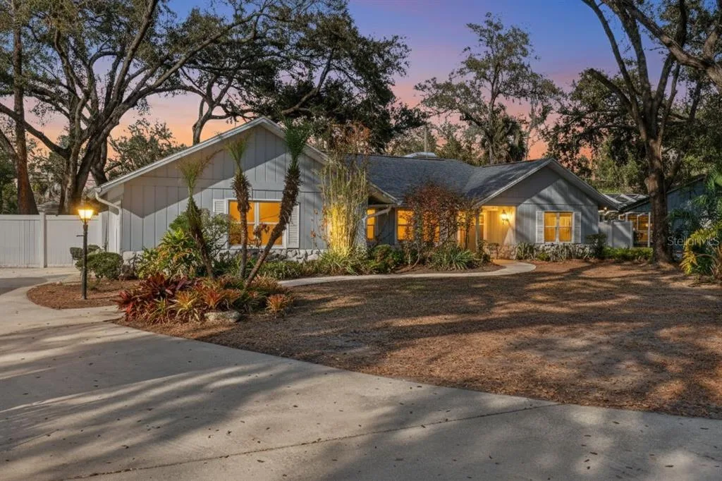 Countryside Manor Sub