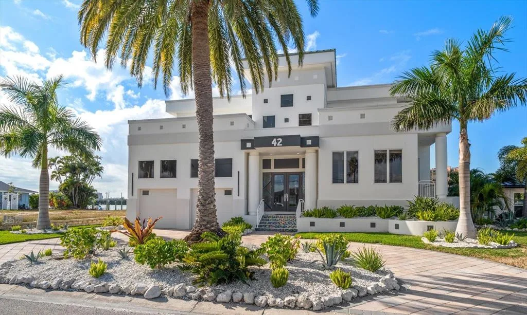 Island Estates Of Clearwater