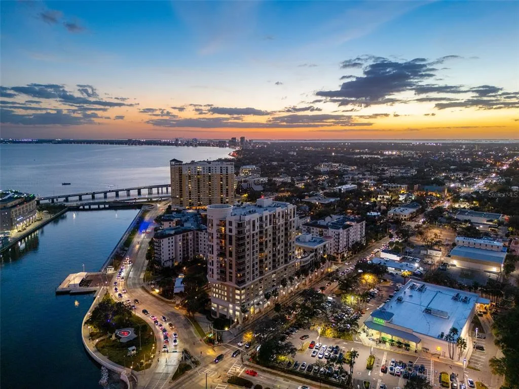 The Parkside Of One Bayshore