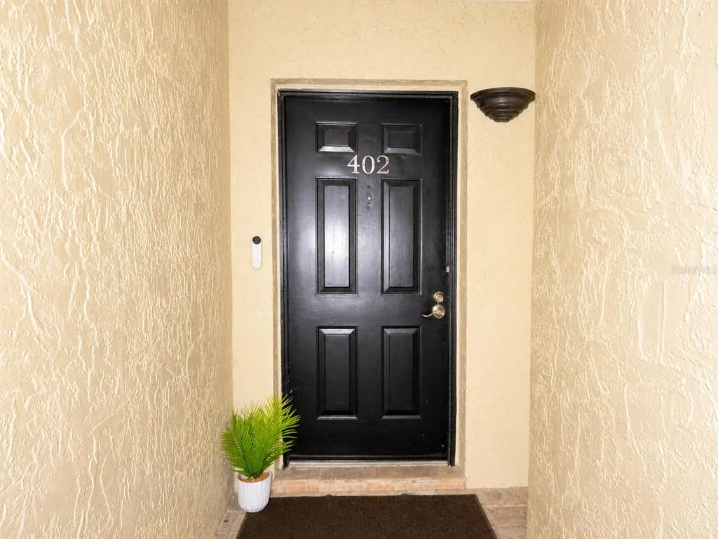 Outlook Village Condo