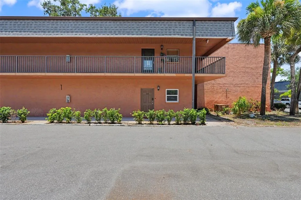 Cove Spgs Condo