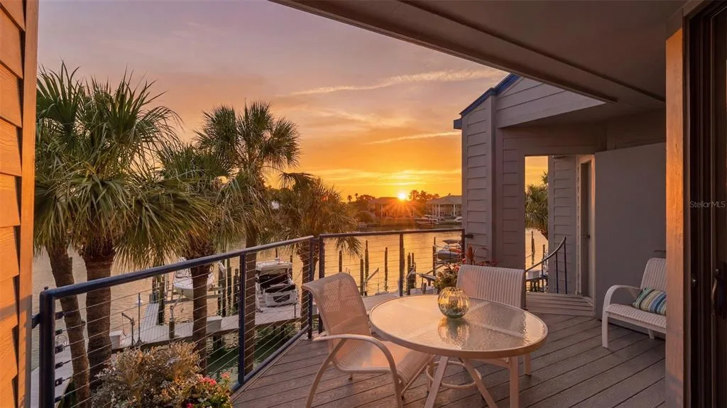 Port Tierra Condo