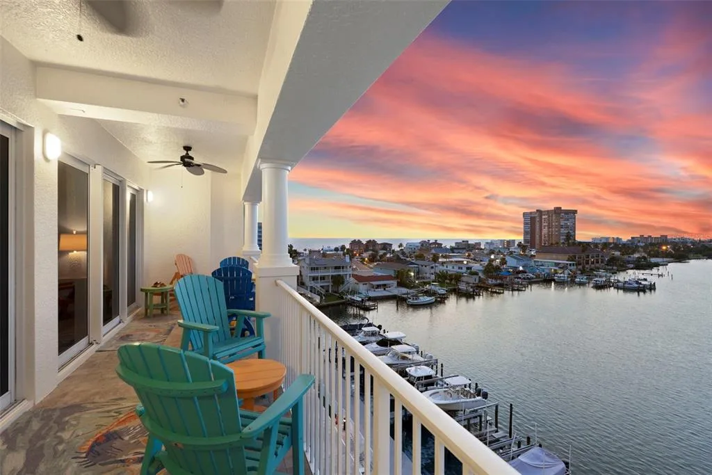 Las Brisas Condo
