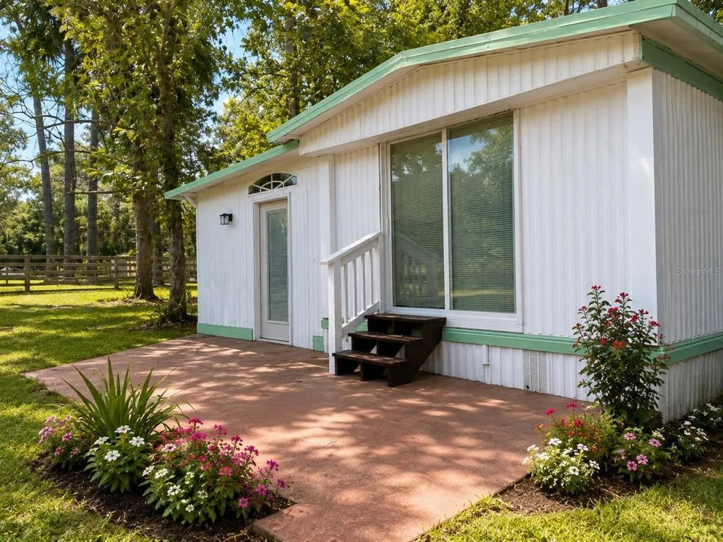 Holiday Acres